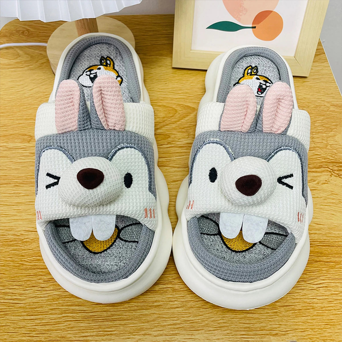 Mo Dou All Senson Designer Slippers Cute Cartoon Lovely Animals Bedroom Cotton Home Shoes Indoor Thick Sole Couples Men Women