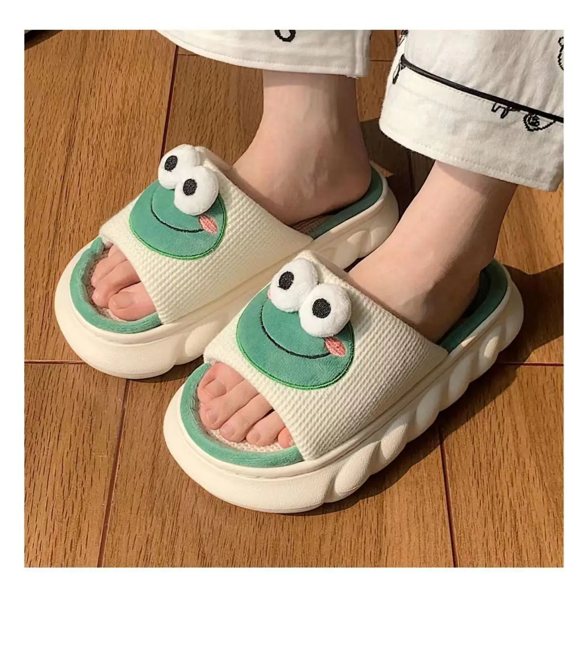 Women's Slippers Comfortable Soft Thick Sole Four Seasons Indoor Cartoon Frog Linen Slippers Anti Slip Couples's Home Slippers